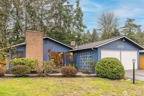 Photo of 4503 229th Place SW, Mountlake Terrace, WA 98043 (MLS # 2466308)