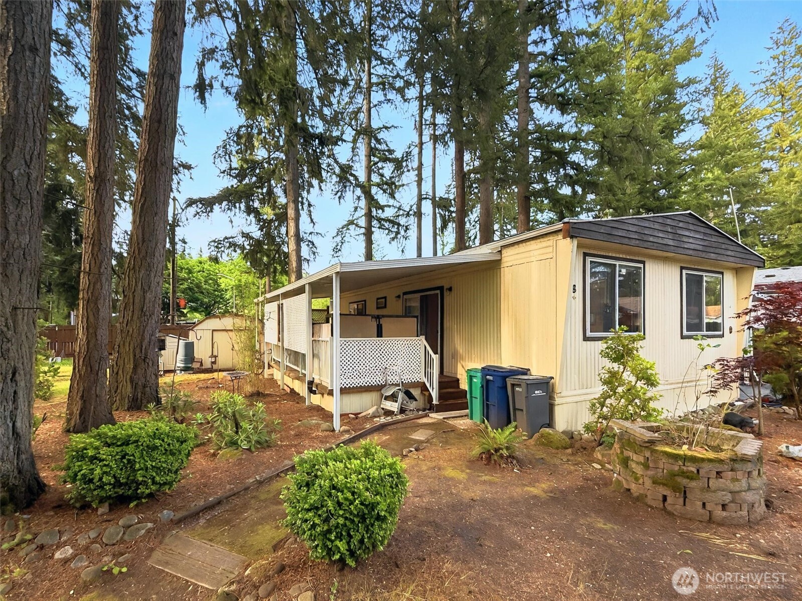 18425 NE 95th Street 8