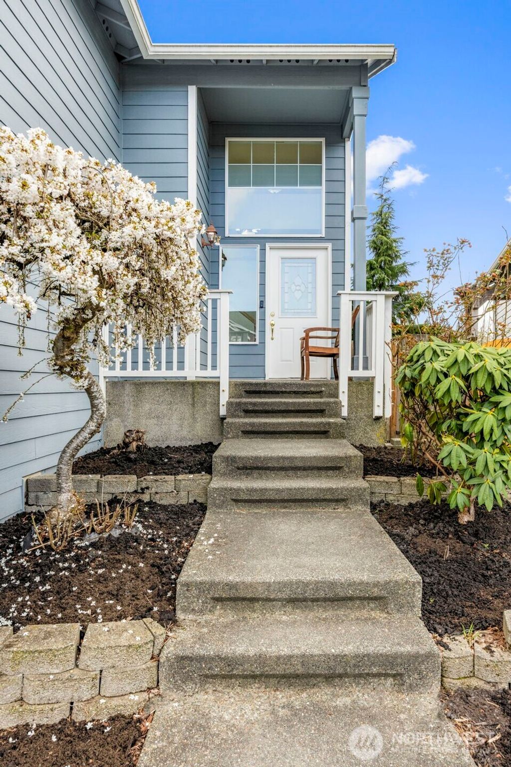 Photo of 2210 180th Street SW, Lynnwood, WA 98037 (MLS # 2475197)