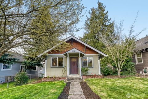 Photo of 2021 E Sherman Street, Tacoma, WA 98404 (MLS # 2499839)
