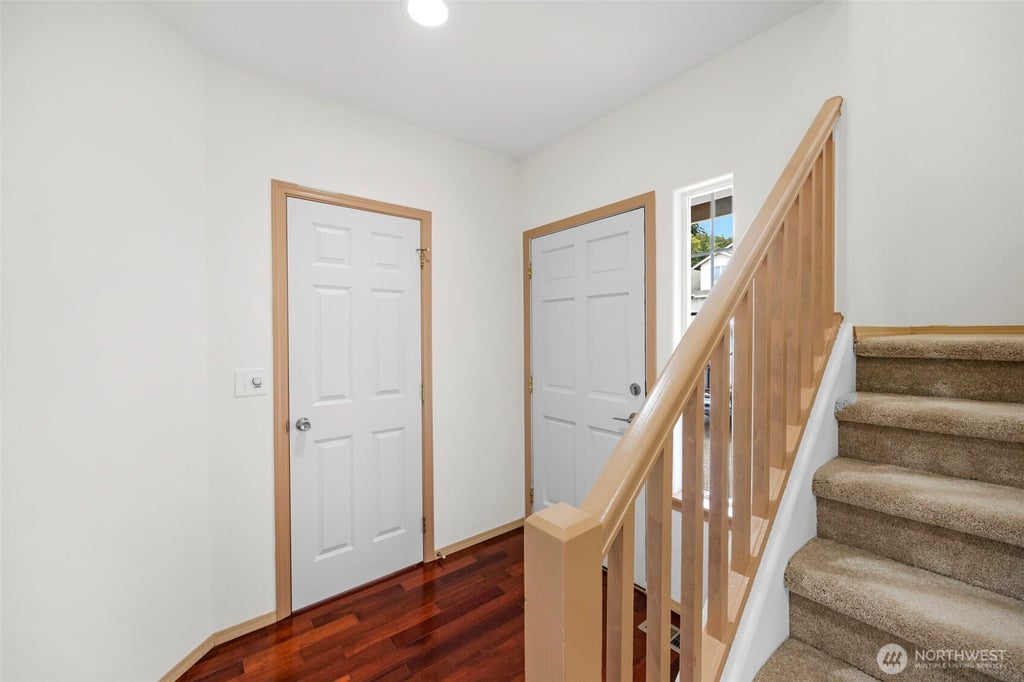 Photo of 15223 27th Place W, Lynnwood, WA 98087 (MLS # 2547275)
