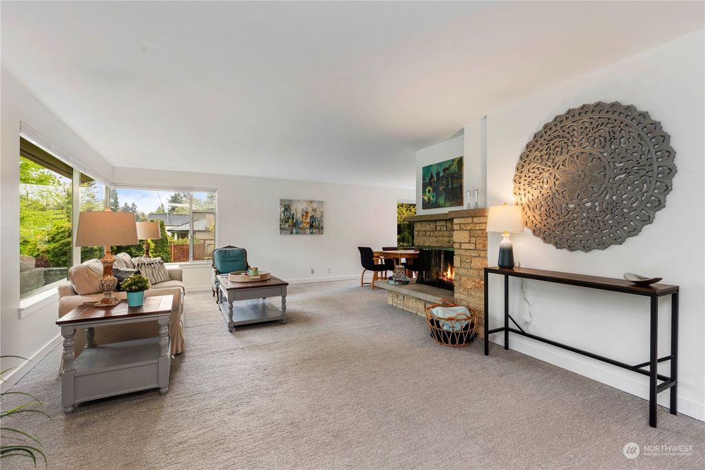 Photo of 2604 NE 70th Street, Seattle, WA 98115 (MLS # 2228648)