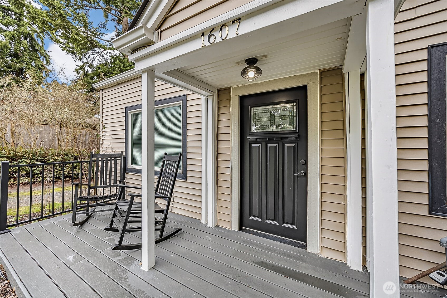 1607 Harrison Street