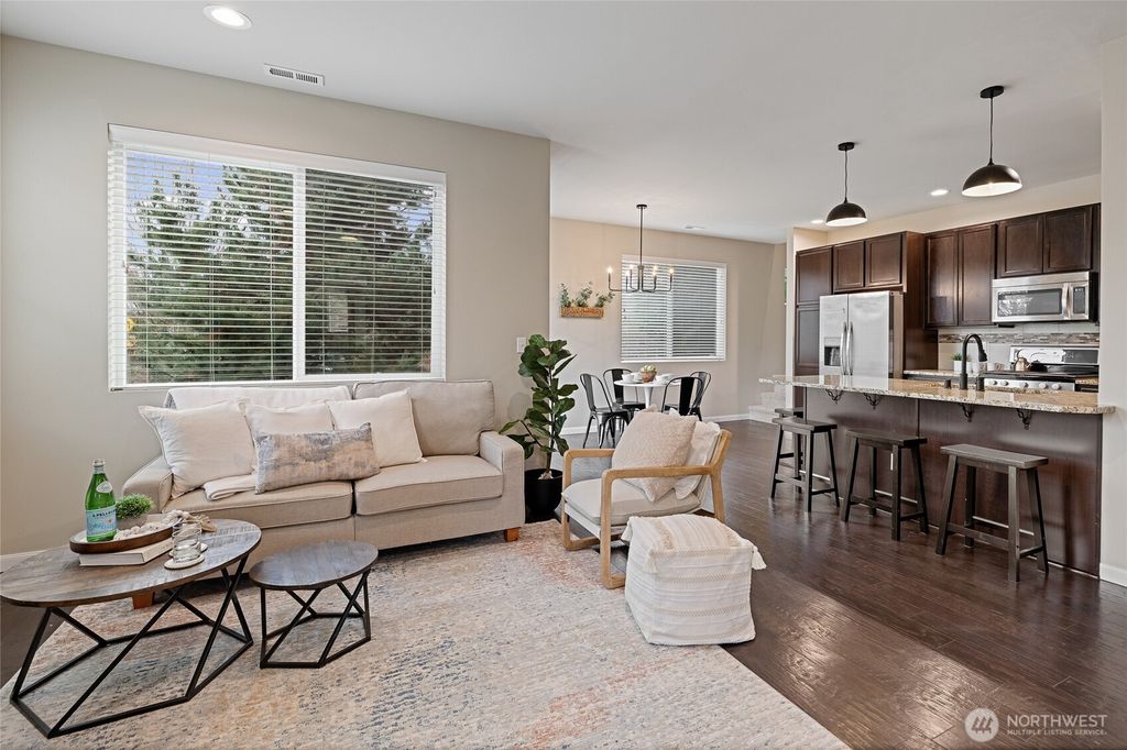 Photo of 1016 207th Place SW, Lynnwood, WA 98036 (MLS # 2488234)