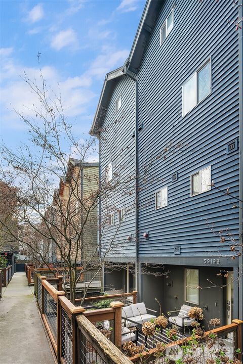 Photo of 5919 California Avenue SW #B, Seattle, WA 98136 (MLS # 2490566)