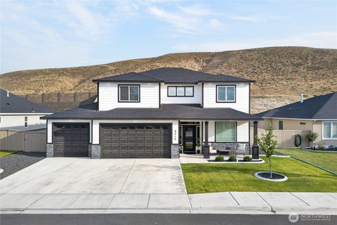 Photo of 4315 Cowlitz Boulevard, Richland, WA 99352 (MLS # 2547303)