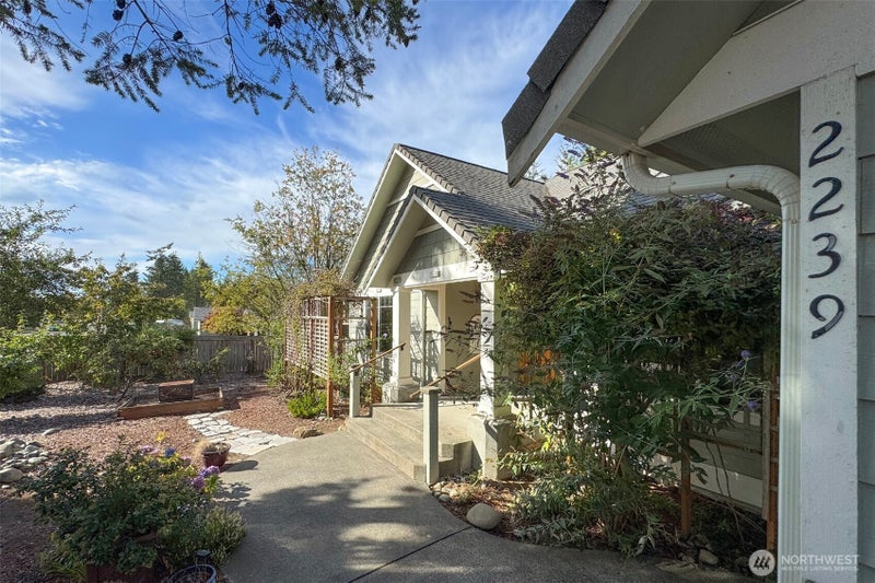 2239 W Sixteenth Street