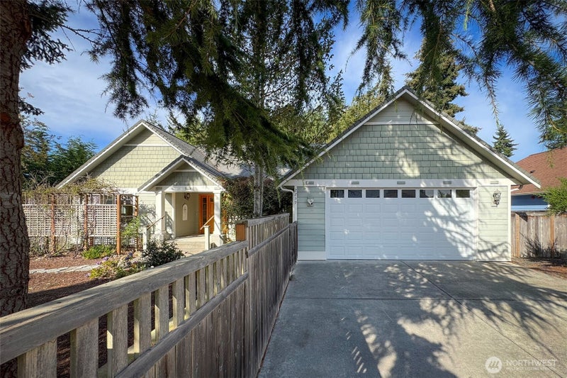2239 W Sixteenth Street