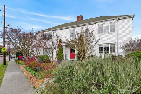 Photo of 7870 Green Lake Drive N #10, Seattle, WA 98103 (MLS # 2485294)