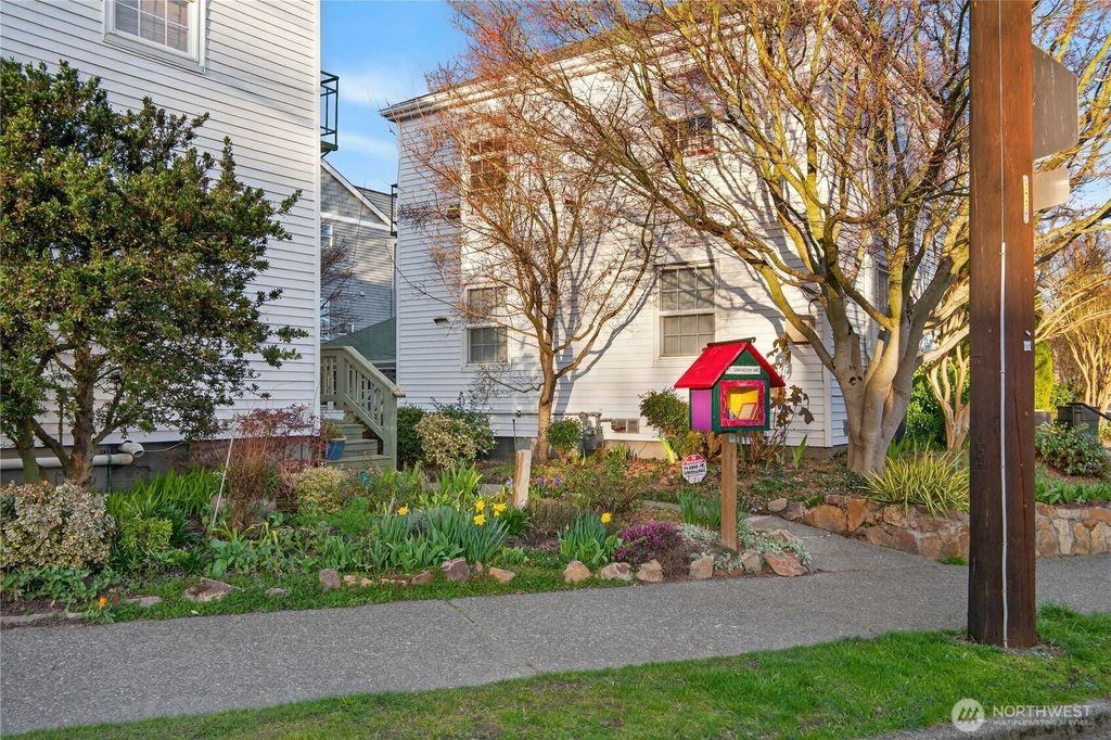 Photo of 7870 Green Lake Drive N #10, Seattle, WA 98103 (MLS # 2485294)