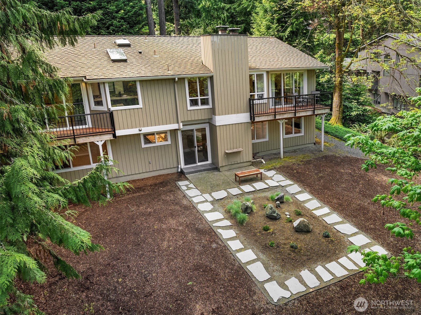 9360 SE 68th