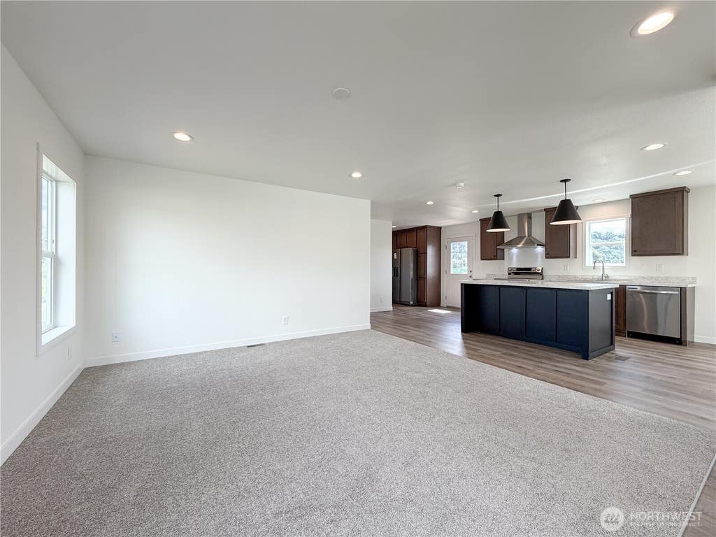 Photo of 4561 Windemere Street, Longview, WA 98632 (MLS # 2538133)