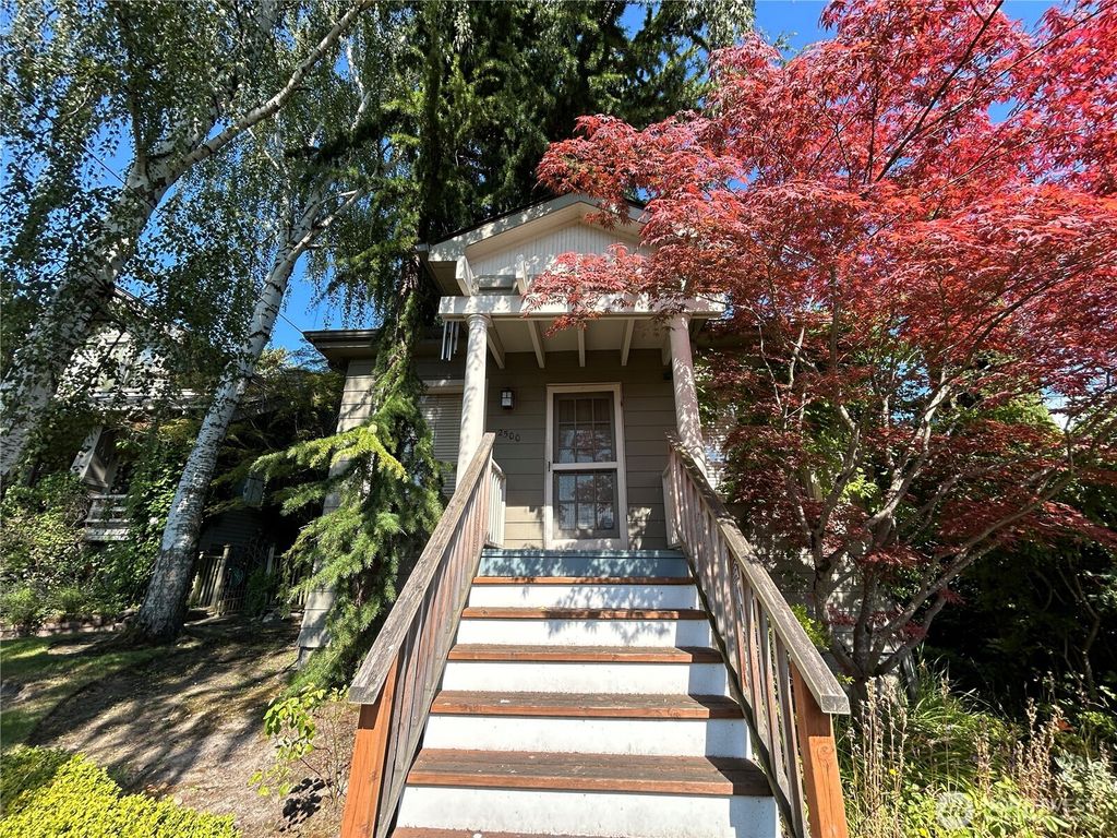 Photo of 2500 &amp; 2502 Minor Avenue E, Seattle, WA 98102 (MLS # 2429352)