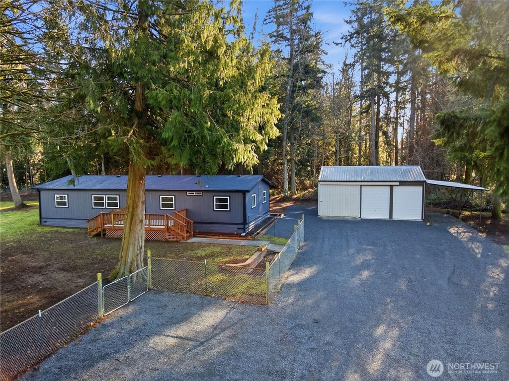 Photo of 17413 84th Avenue NW, Stanwood, WA 98292 (MLS # 2471131)