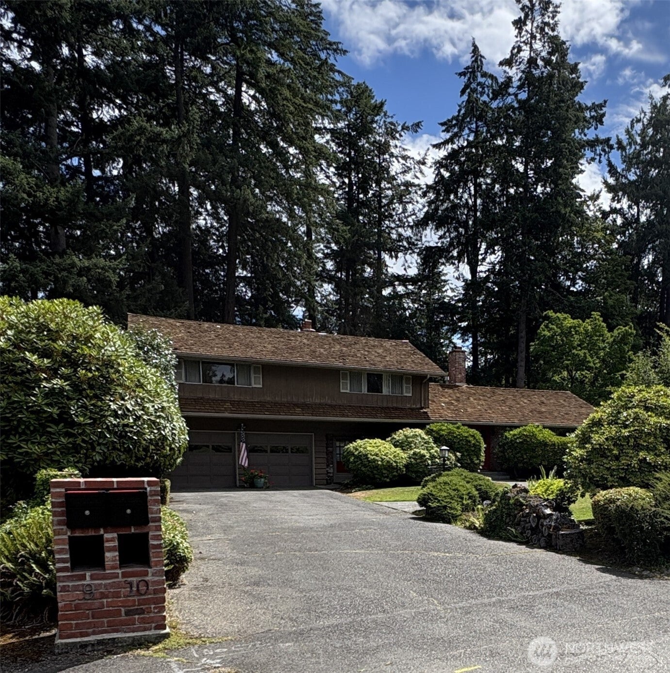 10 Forest Glen Lane SW