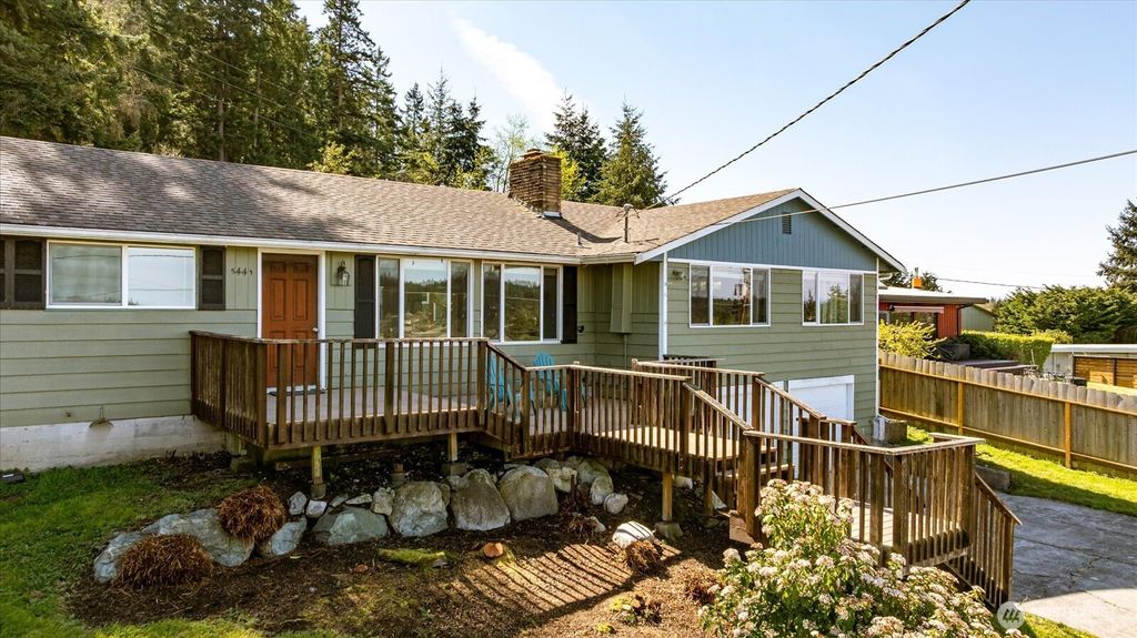 Photo of 5443 Pleasant View Lane, Freeland, WA 98249 (MLS # 2494986)