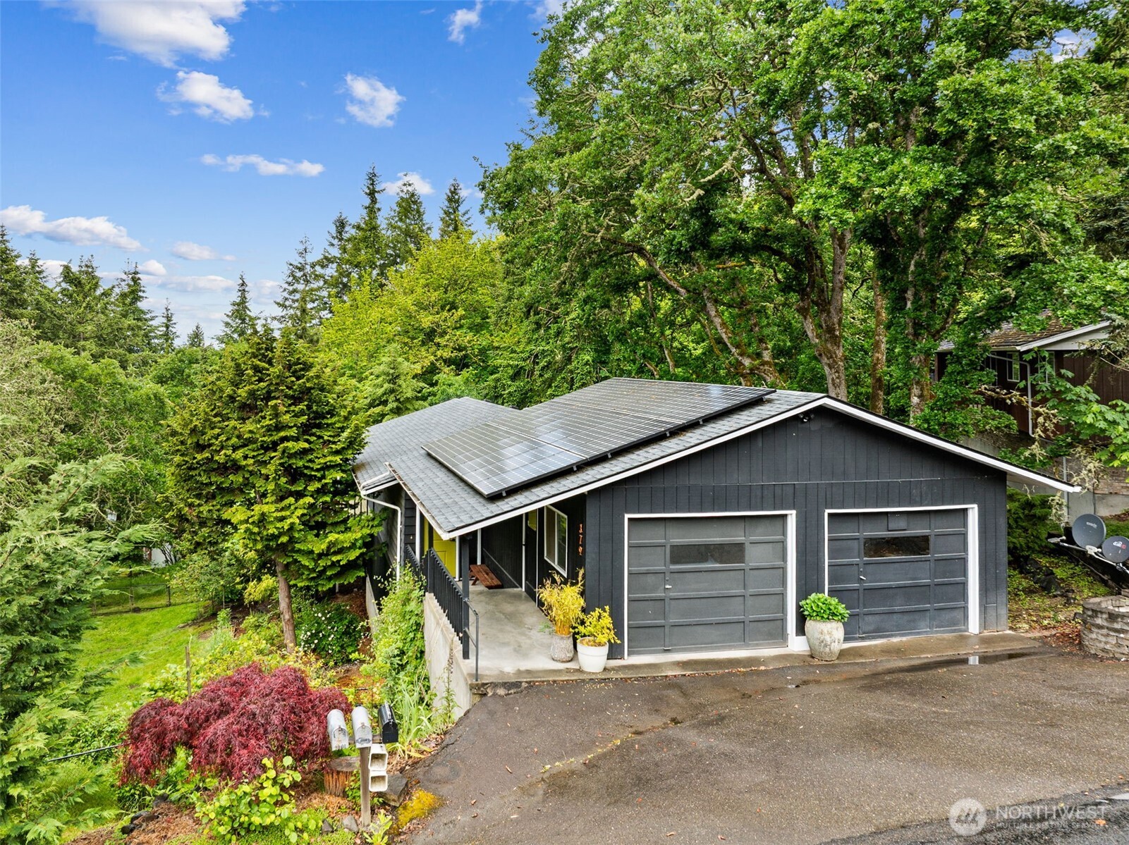 379 SE Parkhill Drive
