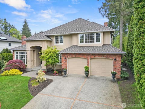 Photo of 3122 235th Avenue SE, Sammamish, WA 98075 (MLS # 2567708)