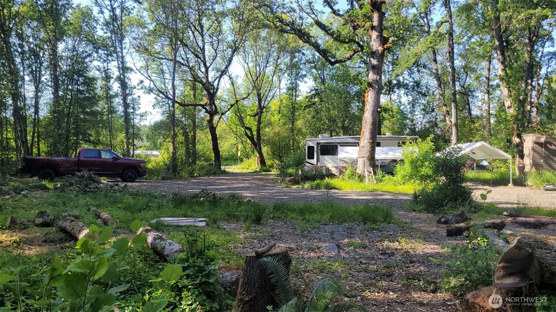 209 Frost Road