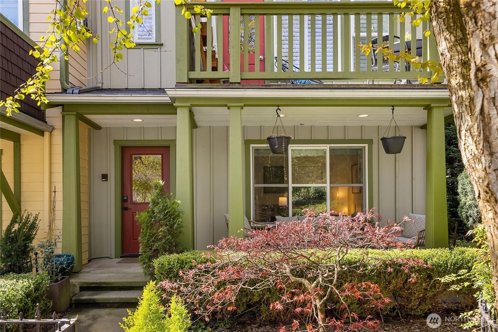 Photo of 737 Madison Avenue N #30, Bainbridge Island, WA 98110 (MLS # 2476449)