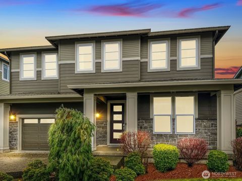 Photo of 737 197th Ave SE Ave, Sammamish, WA 98074 (MLS # 2458736)