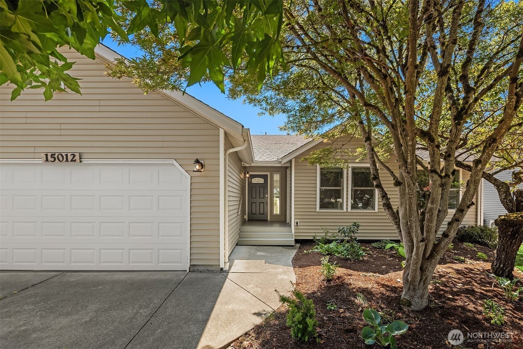 Photo of 15012 132nd Avenue SE, Renton, WA 98058 (MLS # 2571053)