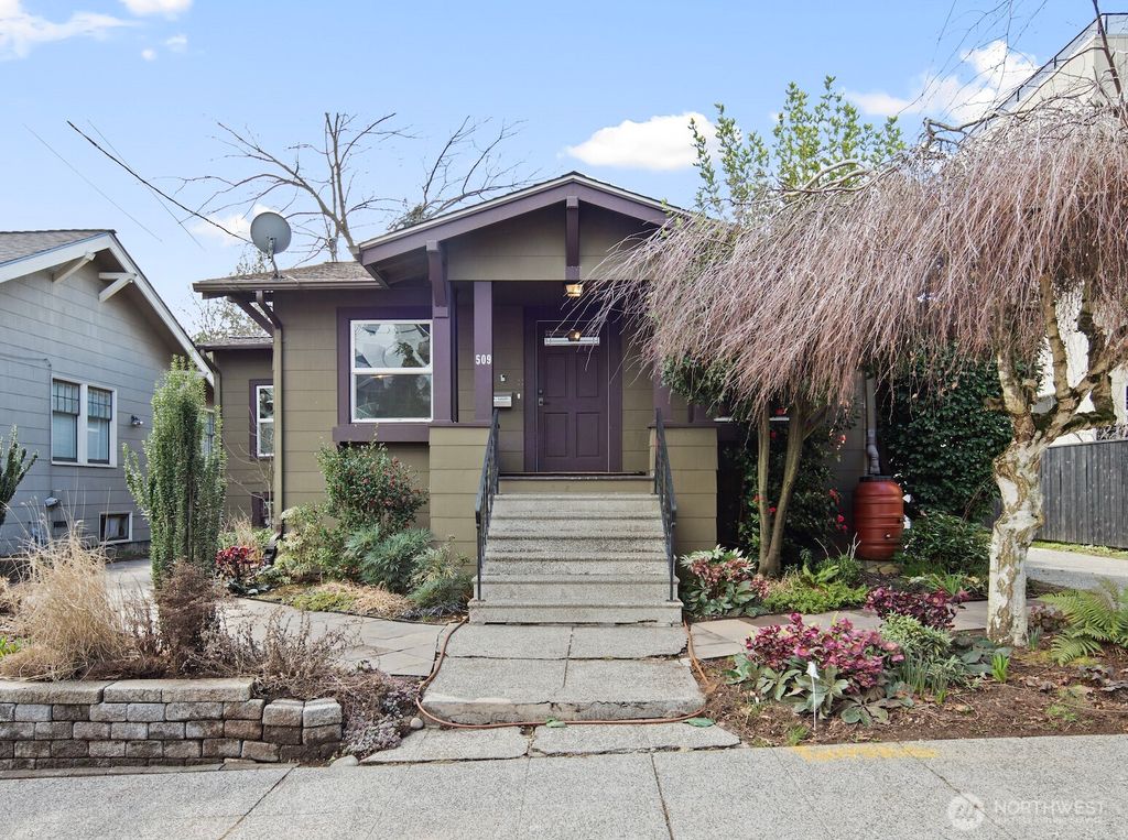 Photo of 509 N 47th Street, Seattle, WA 98103 (MLS # 2339706)