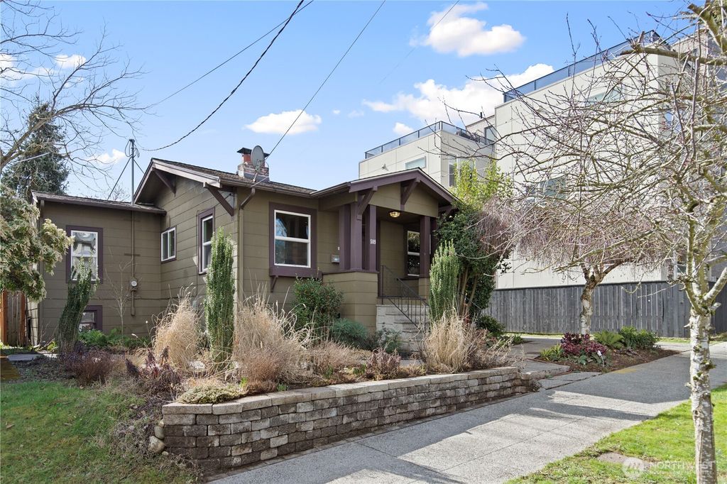 Photo of 509 N 47th Street, Seattle, WA 98103 (MLS # 2339706)