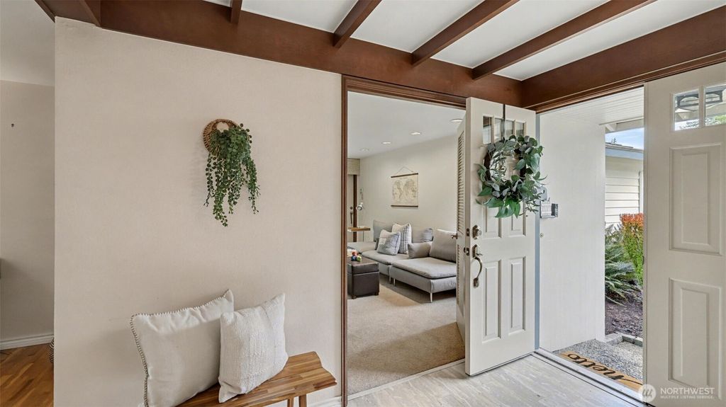 Photo of 2618 168th Place NE, Bellevue, WA 98008 (MLS # 2508764)