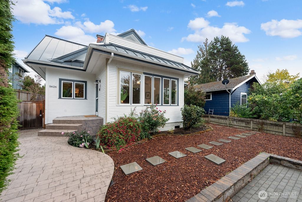 Photo of 5626 46th Avenue SW, Seattle, WA 98136 (MLS # 2439475)