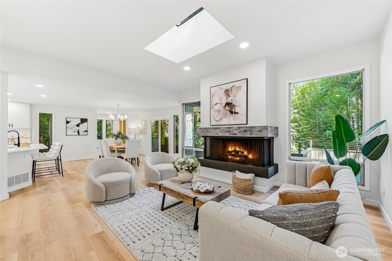 4200 W Lake Sammamish Parkway SE