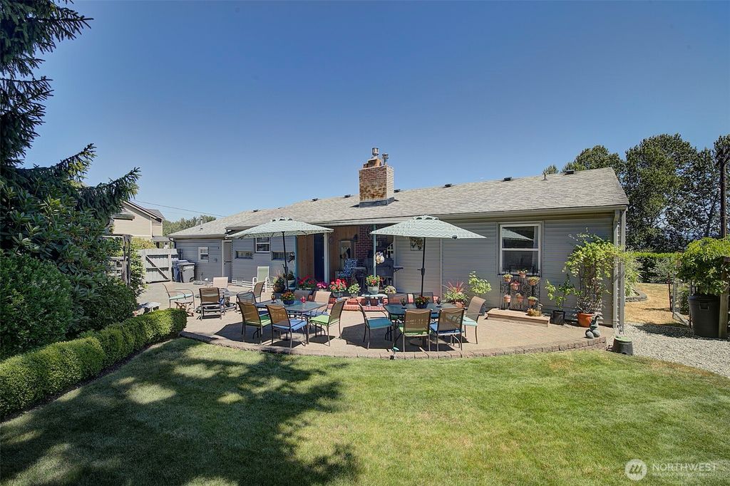 Photo of 17003 53rd Avenue S, SeaTac, WA 98188 (MLS # 2403447)