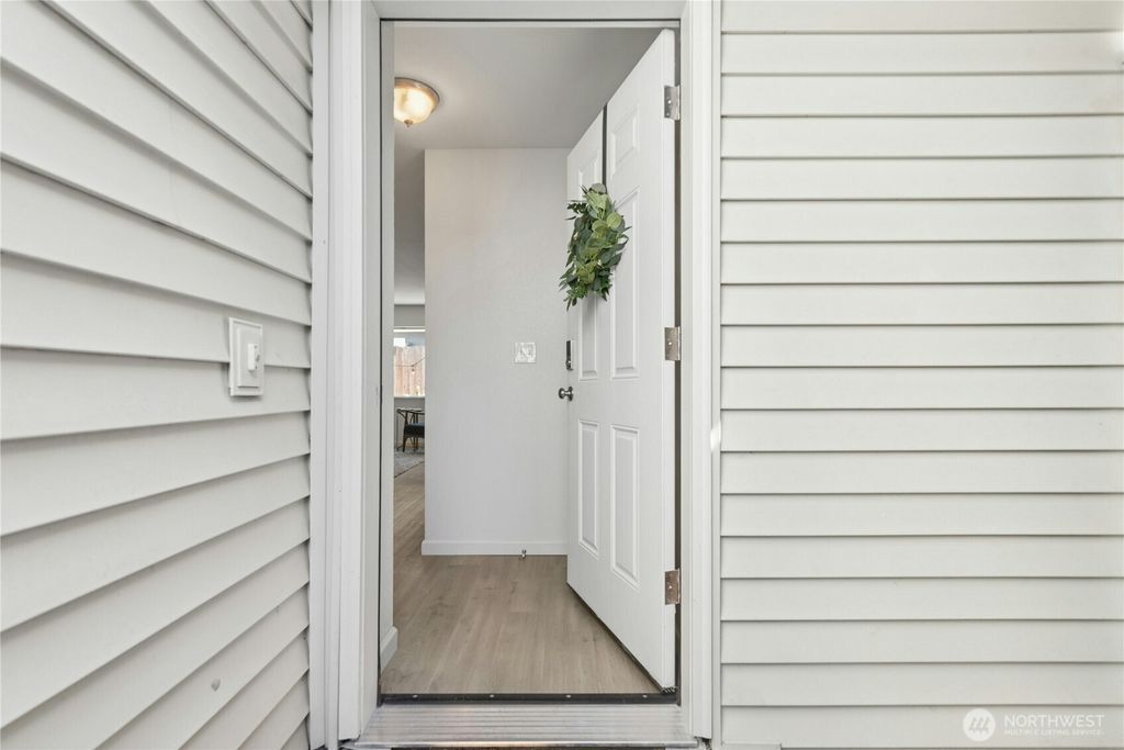 Photo of 1505 W Casino Road #16, Everett, WA 98204 (MLS # 2434013)