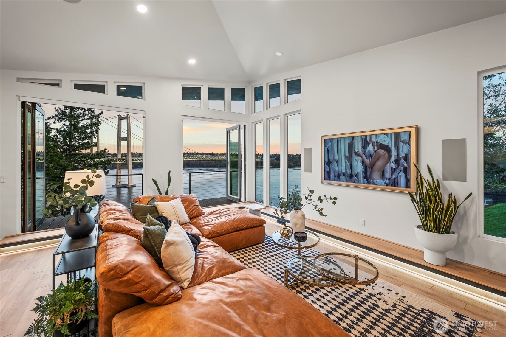 1507 Weatherswood Drive NW