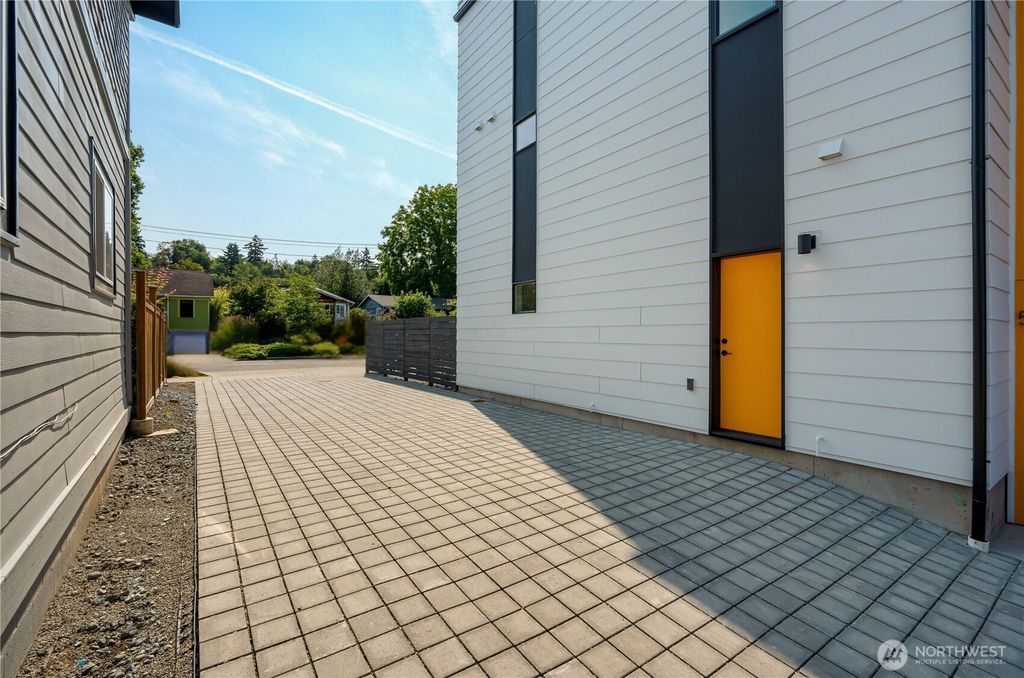 Photo of 5429 B 25th Avenue SW, Seattle, WA 98106 (MLS # 2397894)