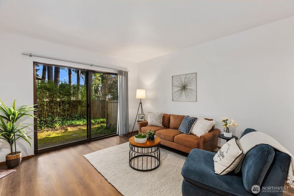 Photo of 8017 NE 177th Court #504, Kenmore, WA 98028 (MLS # 2562613)