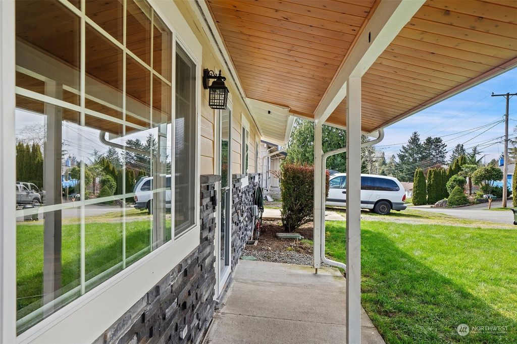 Photo of 12645 SE 170th Street, Renton, WA 98058 (MLS # 2216590)