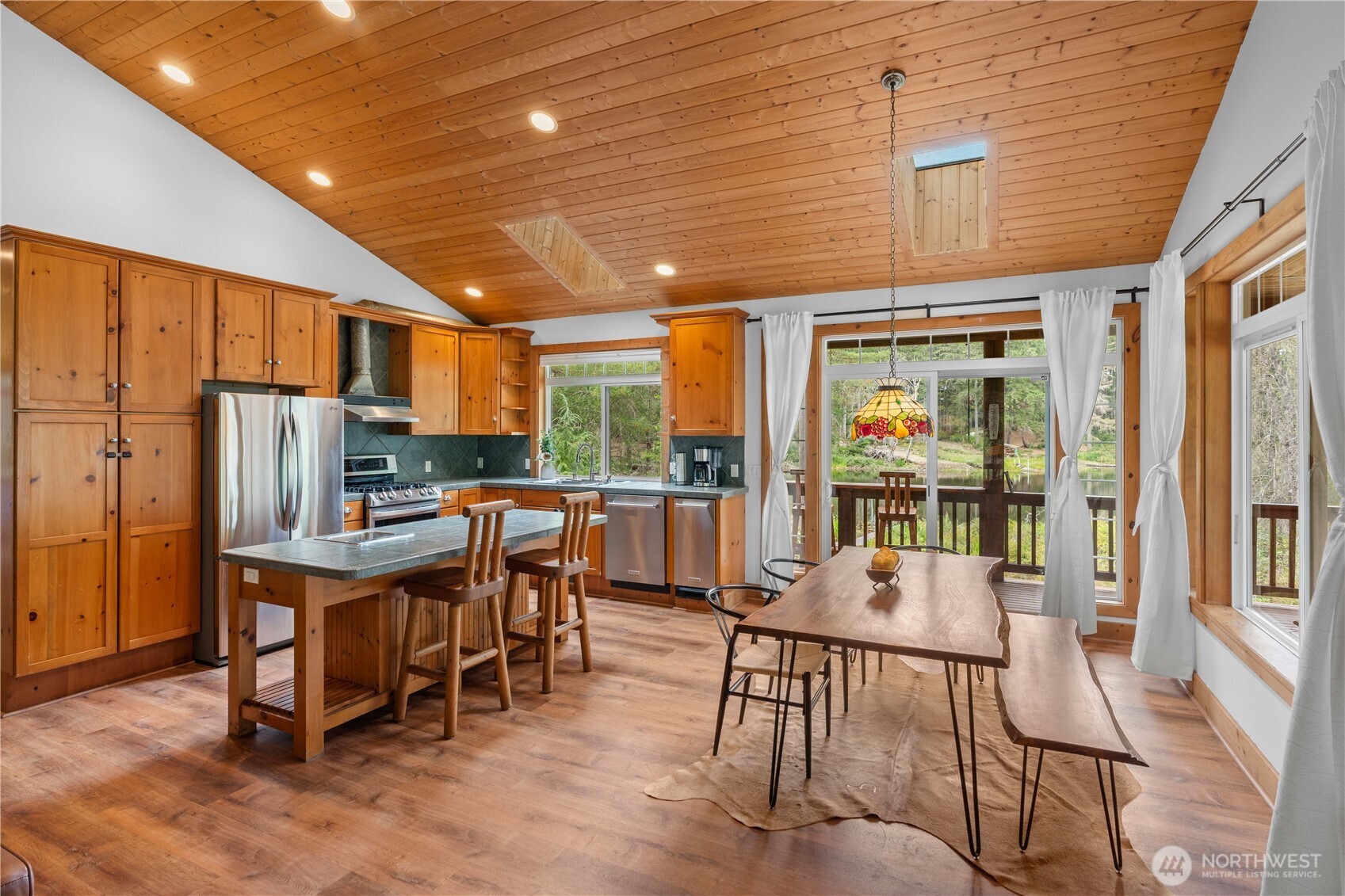 7131 NE Tahuya Blacksmith Road