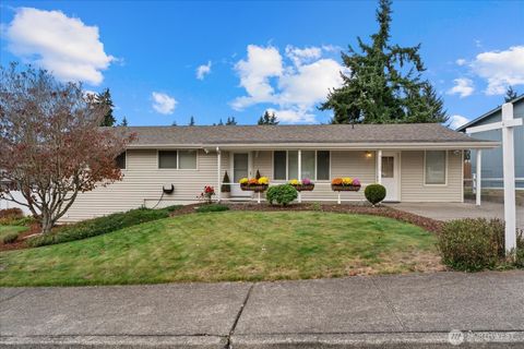 Photo of 30035 47th Place S, Auburn, WA 98001 (MLS # 2444021)