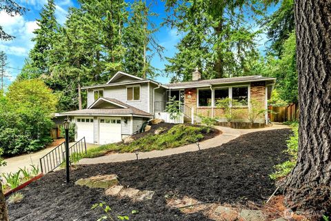 Photo of 3730 NE 194th Street, Lake Forest Park, WA 98155 (MLS # 2406044)