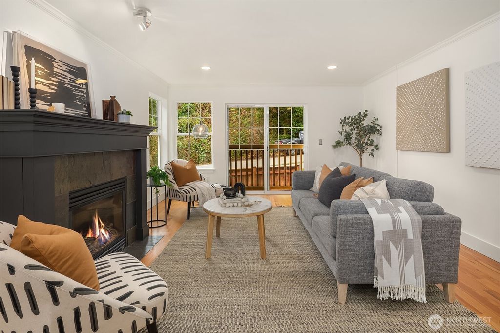 Photo of 13726 Midvale Avenue N #A, Seattle, WA 98133 (MLS # 2331604)