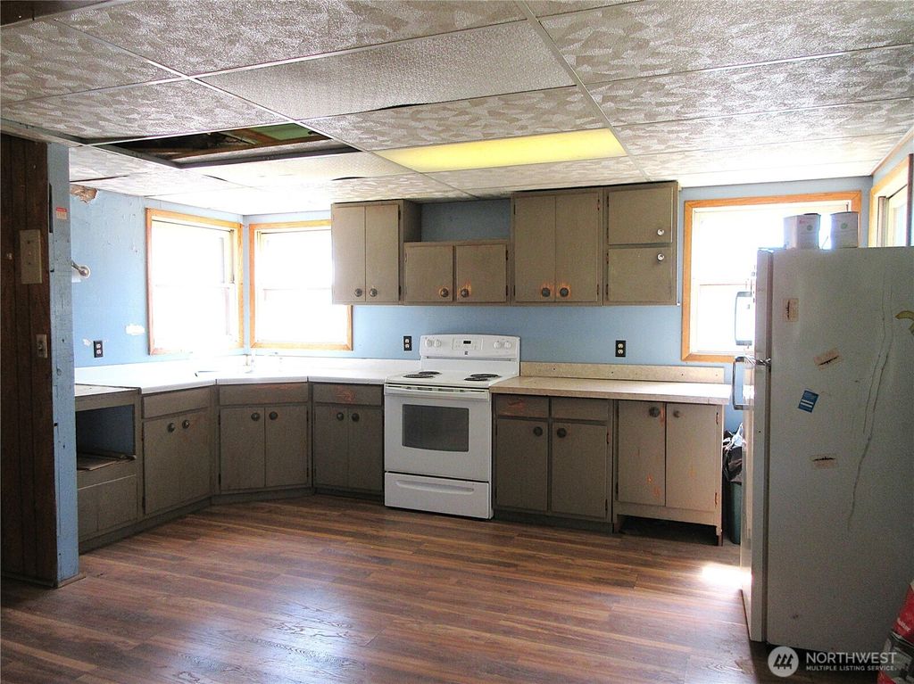 Photo of 148 N Portland Street, Republic, WA 99166 (MLS # 2517942)