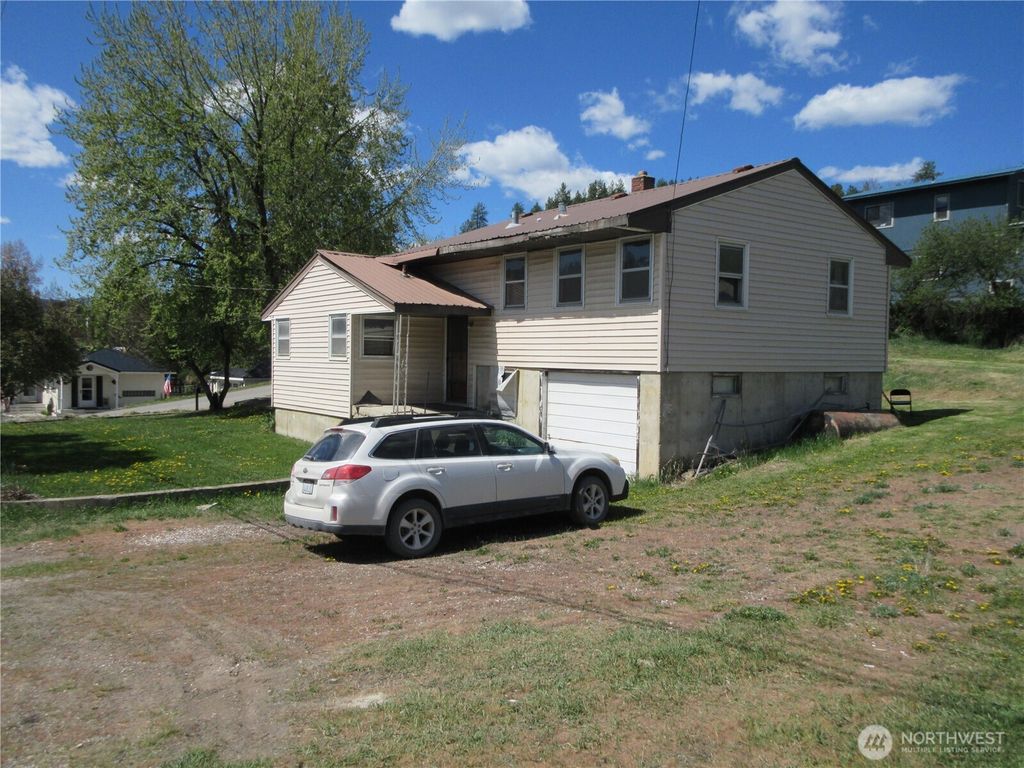 Photo of 148 N Portland Street, Republic, WA 99166 (MLS # 2517942)
