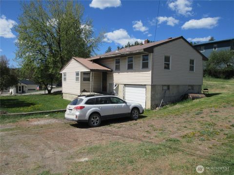 Photo of 148 N Portland Street, Republic, WA 99166 (MLS # 2517942)