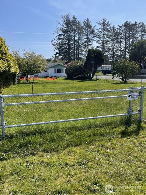 Photo of 0 Idaho S, Long Beach, WA 98631 (MLS # 2365926)