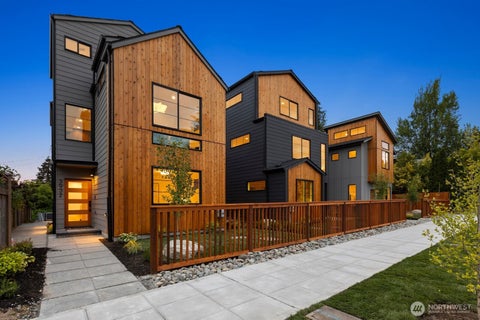 Photo of 3934 B S Angeline Street, Seattle, WA 98118 (MLS # 2590328)