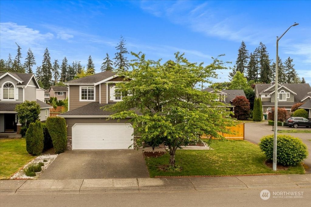 Photo of 4400 137th Street SE, Mill Creek, WA 98012 (MLS # 2057415)