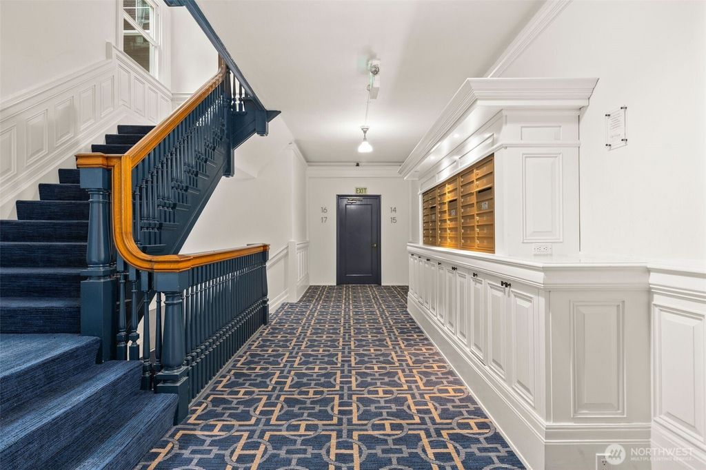 Photo of 615 Boren Avenue #6, Seattle, WA 98104 (MLS # 2466971)