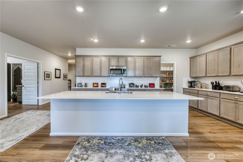 4443 Explorer Avenue