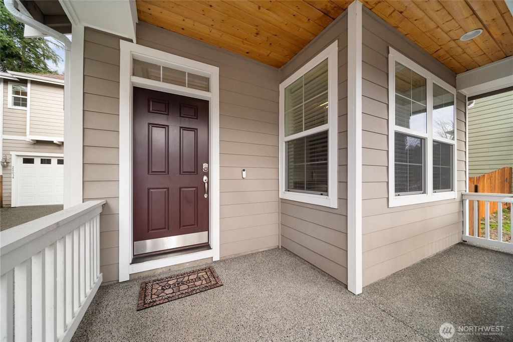 Photo of 24034 SE 20th Street, Sammamish, WA 98075 (MLS # 2475096)